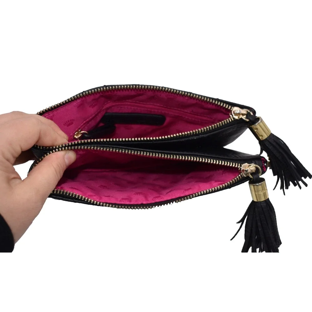 Y2K JUICY COUTURE Black Faux Leather Quilted Wristlet Clutch Gold Heart Accents